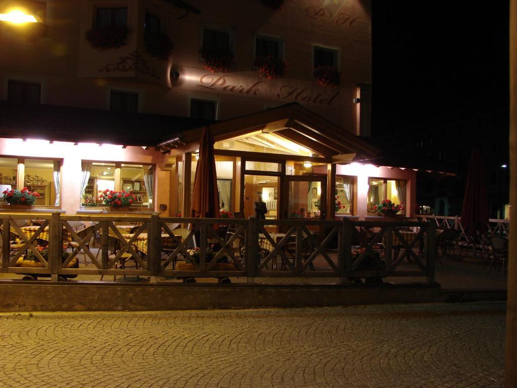 Park Hotel 산타카테리나발루프바 외부 사진